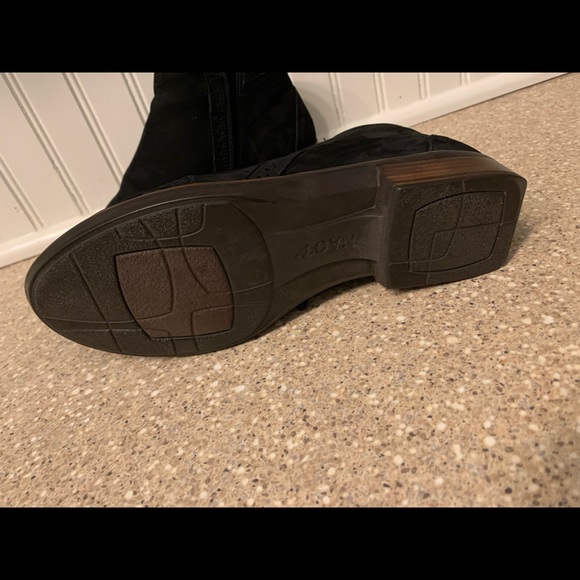 Nuback bootie - Picture 4 of 4